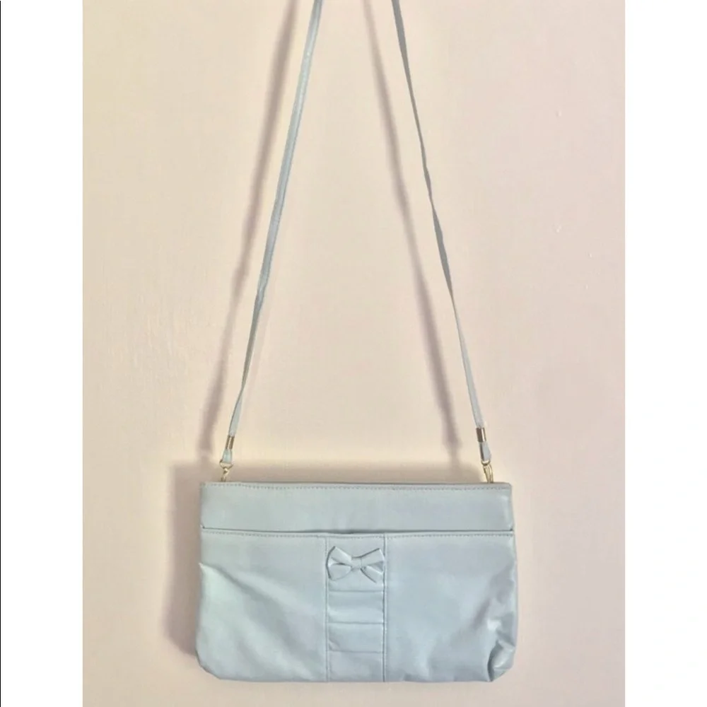 5/$25!! Vintage Light Blue Women's Bag